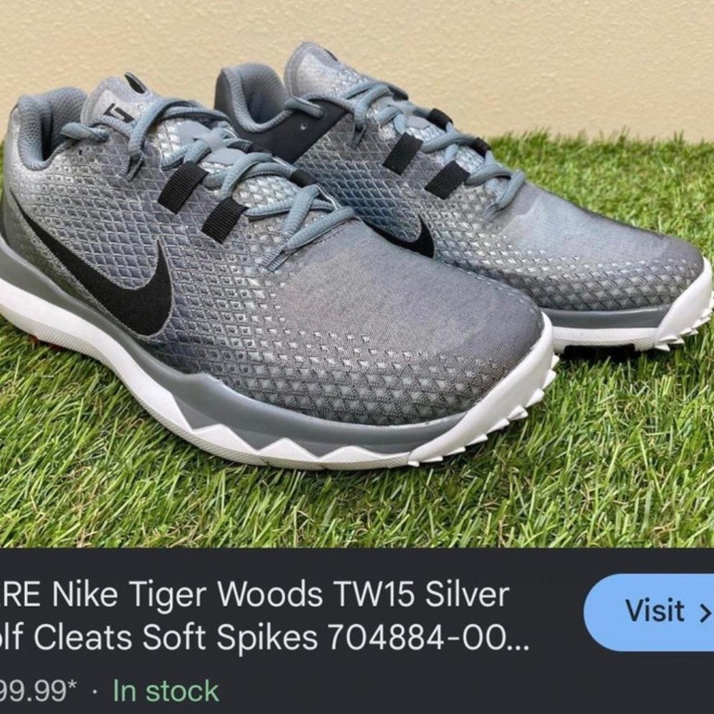 Nike Tiger Woods golf spikes